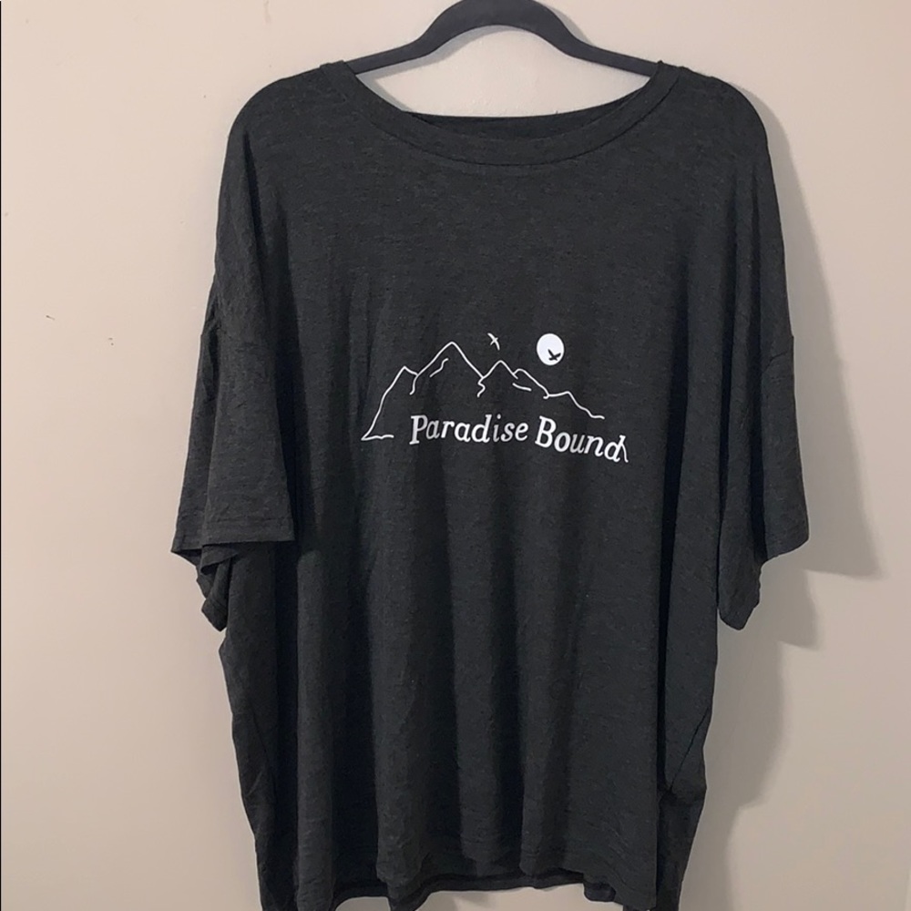 Graphic tee grey